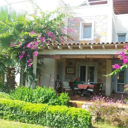 Bodrum Mustakil Βίλα